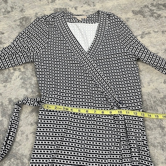 Banana Republic Gemma Chain Print Wrap Dress Long Sleeve Stretch Jersey Sz M - Picture 6 of 11